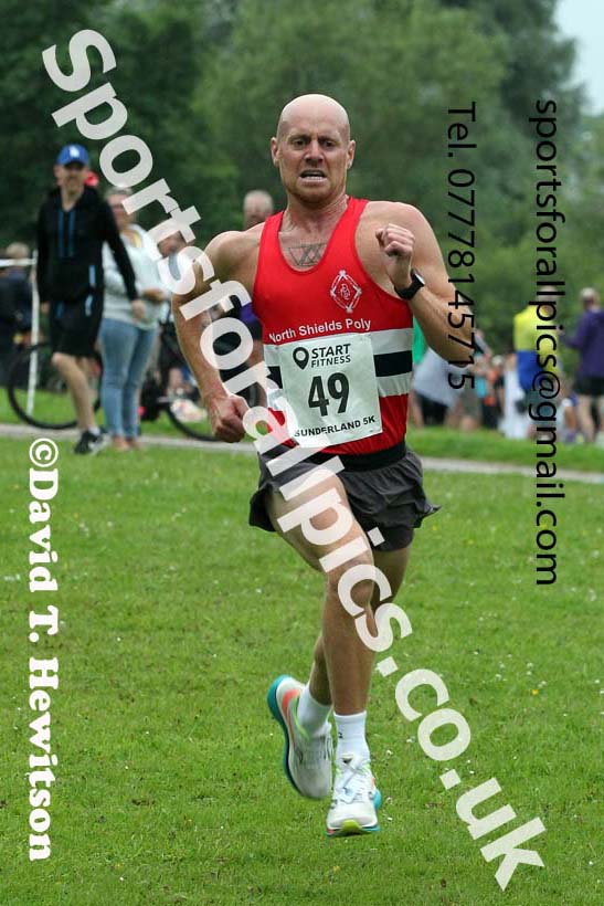 Mens Sunderland 5k (Inc. NE and NCAA Champs), Silksworth, Sunderland, Thursday, July 22nd. Photo: David T. Hewitson/Sports for All Pics